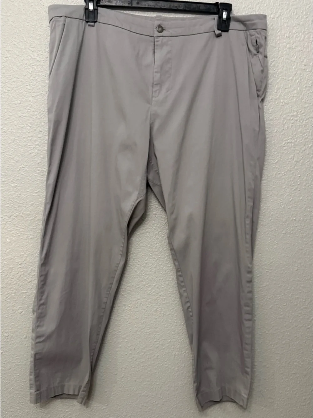 Lululemon Commission Pants size 40
